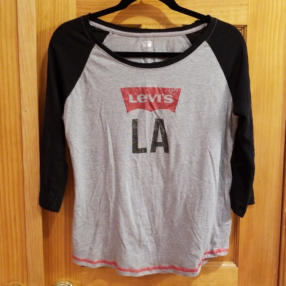 Levi's shirt